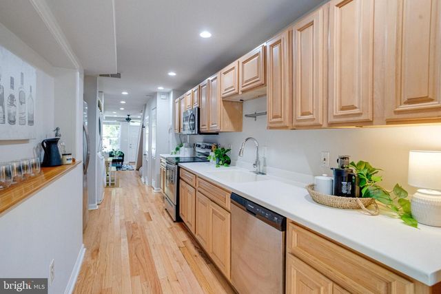 305 S COLLINGTON AVE, Baltimore, MD 21231