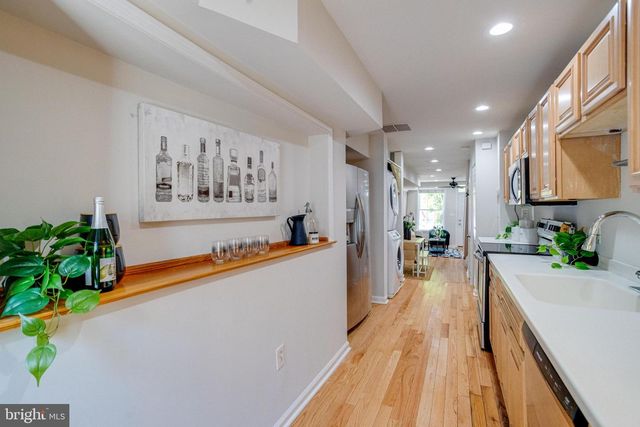 305 S COLLINGTON AVE, Baltimore, MD 21231