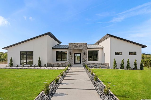 10627 kendall, San Antonio, TX 78255