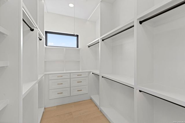 10627 kendall, San Antonio, TX 78255