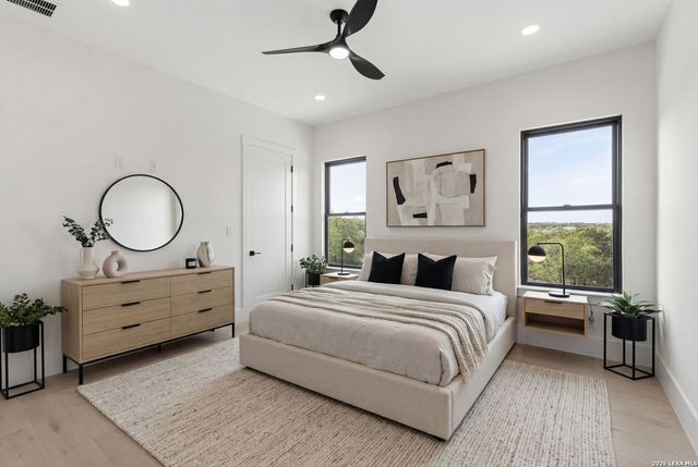 10627 kendall, San Antonio, TX 78255