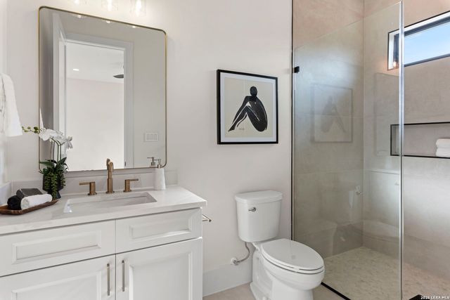 10627 kendall, San Antonio, TX 78255