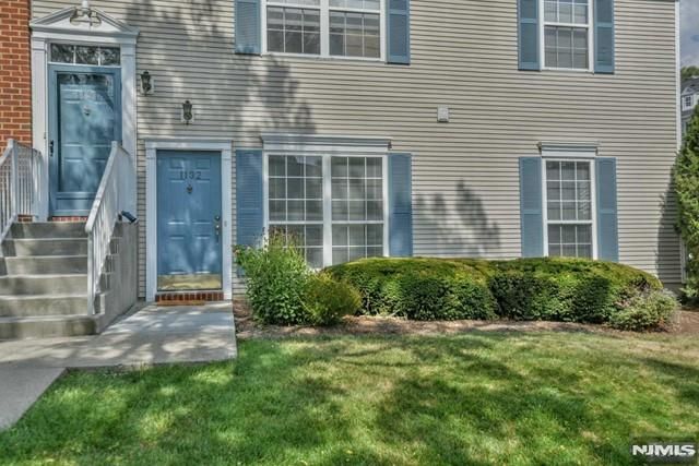 1132 Stafford Street 1132, Mahwah, NJ 07430