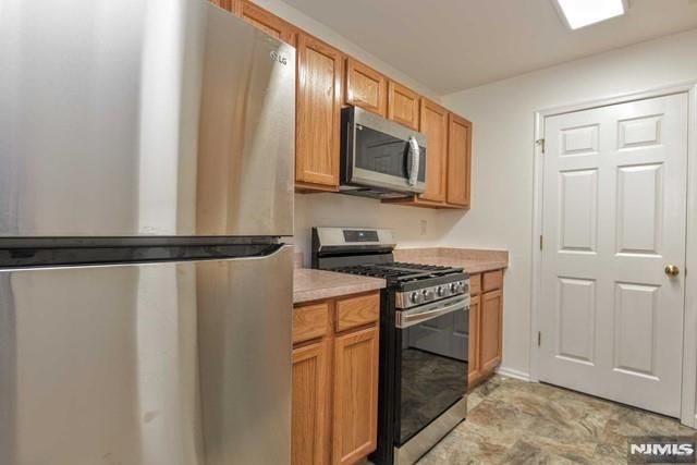 1132 Stafford Street 1132, Mahwah, NJ 07430