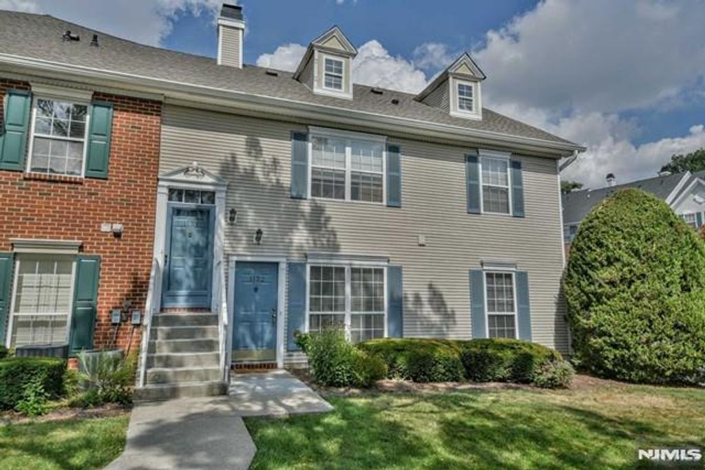 1132 Stafford Street 1132, Mahwah, NJ 07430