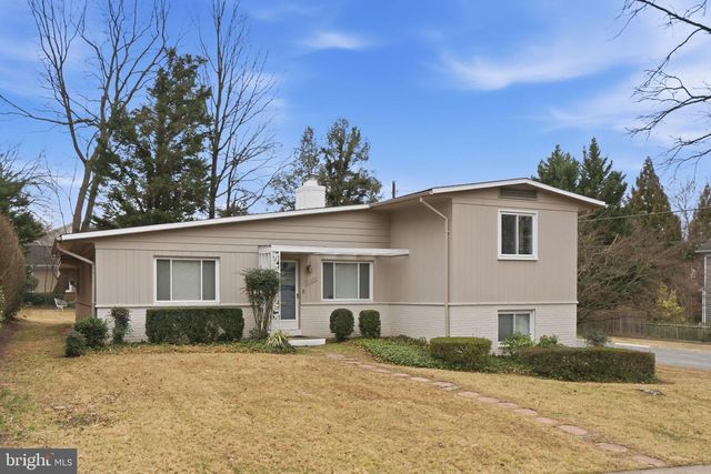 6104 KIRBY RD, Bethesda, MD 20817