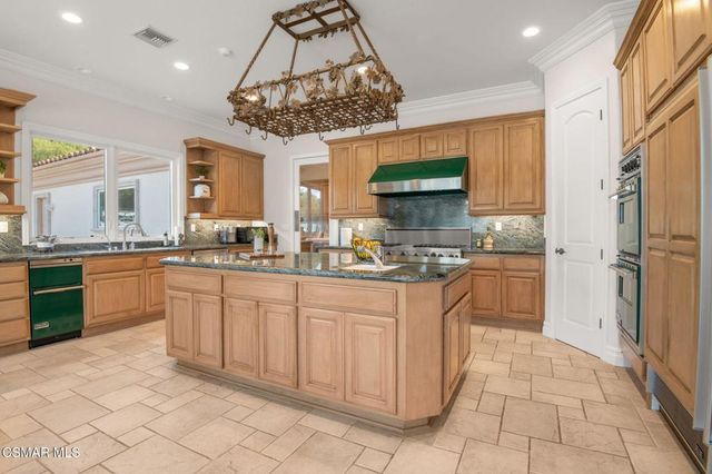 13550 Andalusia Drive, Santa Rosa, CA 93012