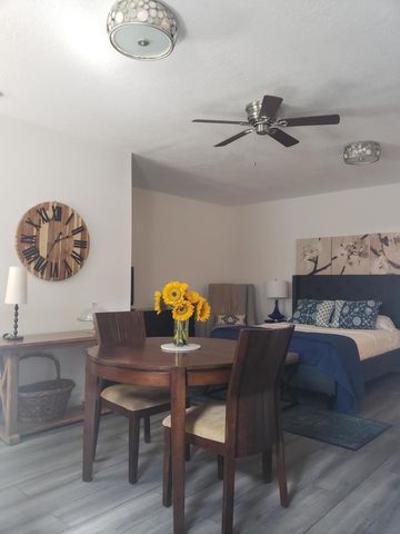 14313 N Flora Lane Efficiency A, Wellington, FL 33414