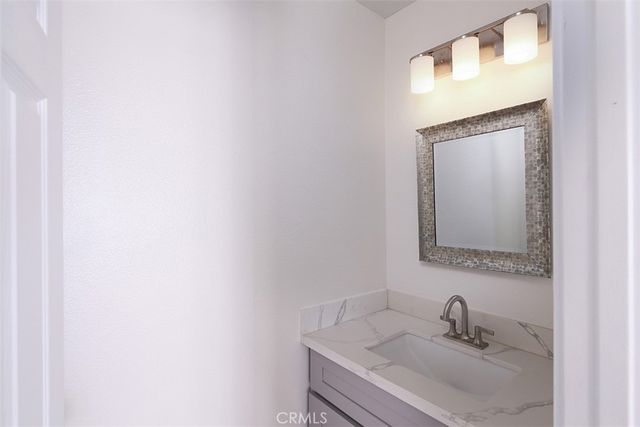 331 Genoa E, Monrovia, CA 91016