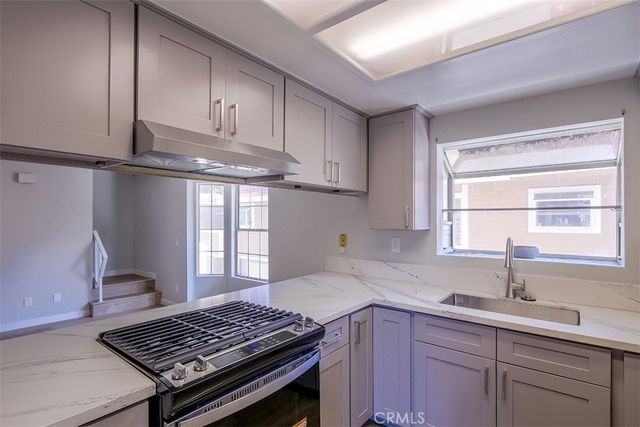 331 Genoa E, Monrovia, CA 91016