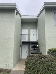 596 BAHIA CIRCLE B, Ocala, FL 34472