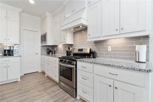 721 Harbison Street, Bentonville, AR 72713