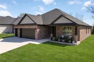 721 Harbison Street, Bentonville, AR 72713