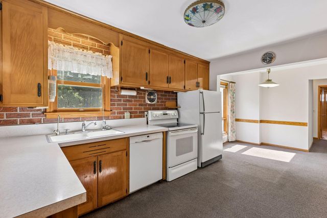 8080 Groveland Road, Mounds View, MN 55112