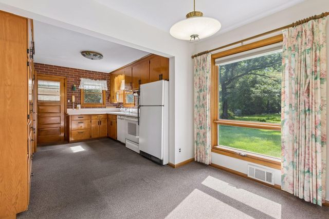 8080 Groveland Road, Mounds View, MN 55112