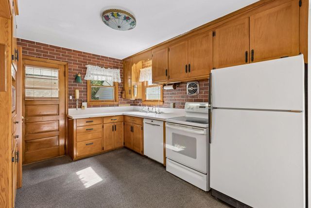 8080 Groveland Road, Mounds View, MN 55112