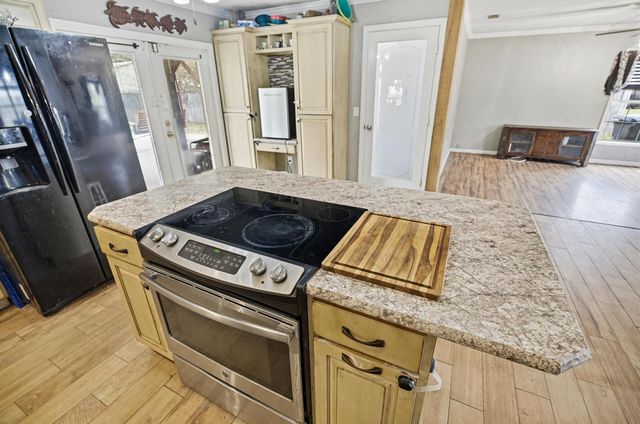 109 Jackson Cir, Palatka, FL 32177