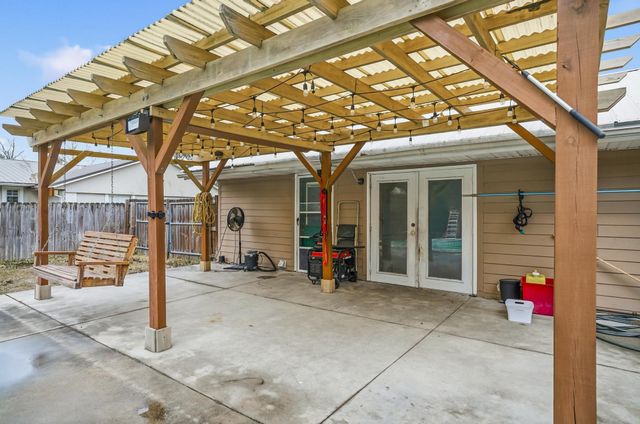 109 Jackson Cir, Palatka, FL 32177