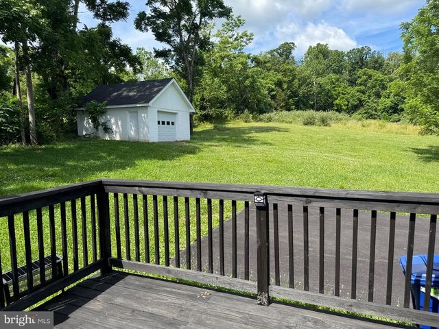 7865 HEDGESVILLE RD, Hedgesville, WV 25427