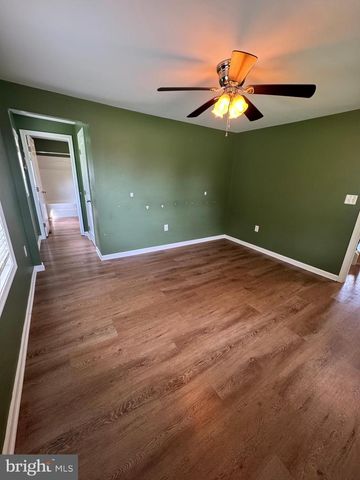 7865 HEDGESVILLE RD, Hedgesville, WV 25427