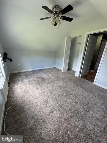 7865 HEDGESVILLE RD, Hedgesville, WV 25427
