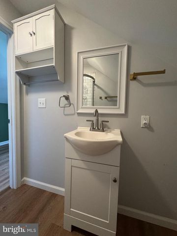 7865 HEDGESVILLE RD, Hedgesville, WV 25427
