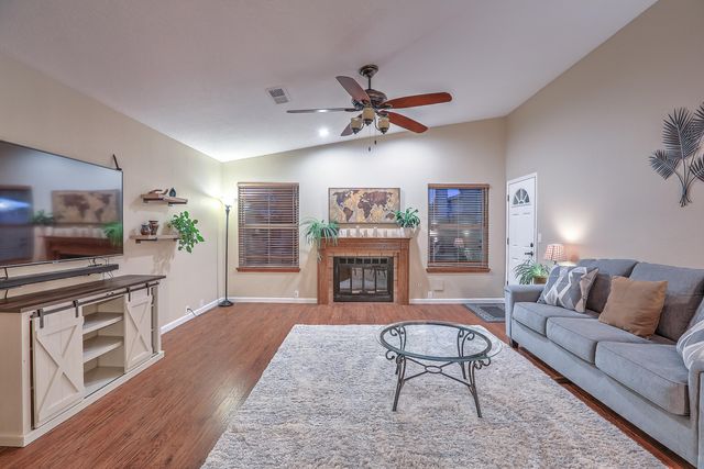 9204 Admiral Lowell Avenue NE, Albuquerque, NM 87111