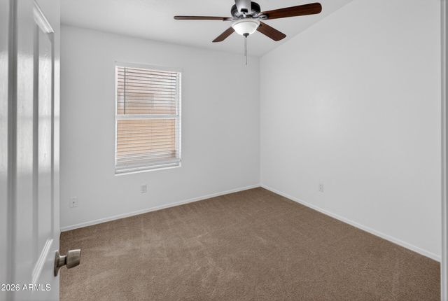 8916 W DAVIS Road, Peoria, AZ 85382