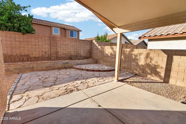8916 W DAVIS Road, Peoria, AZ 85382