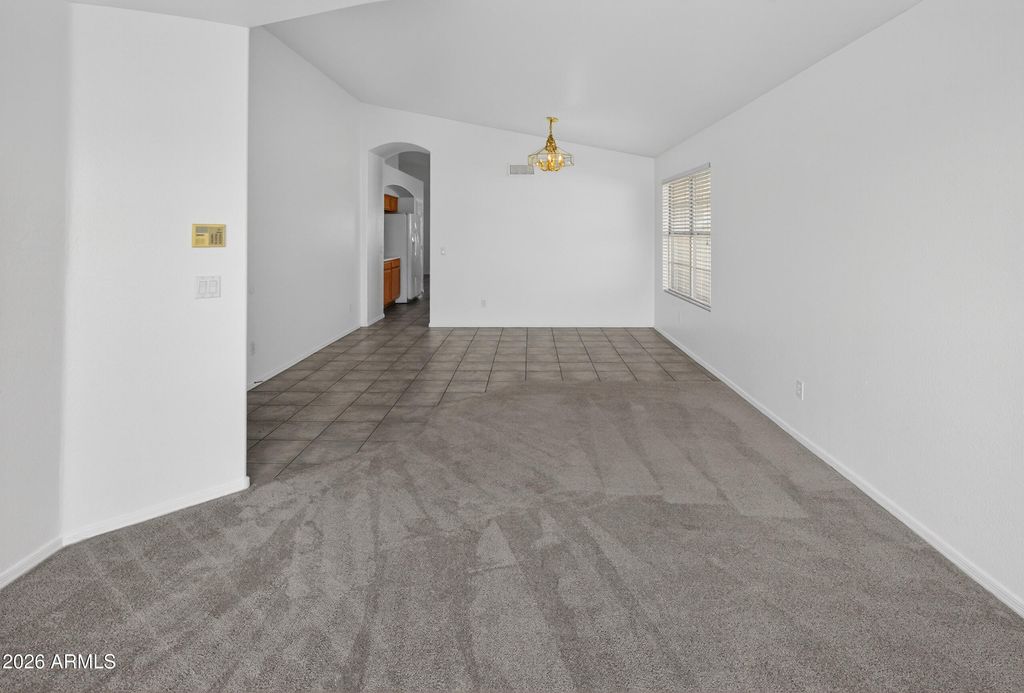 8916 W DAVIS Road, Peoria, AZ 85382 — photo 4