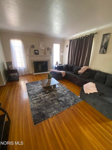 2129 Wyndhurst Road, Toledo, OH 43607