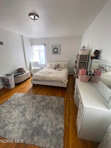 2129 Wyndhurst Road, Toledo, OH 43607