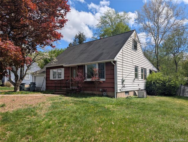 13 Venter Lane, Nanuet, NY 10954