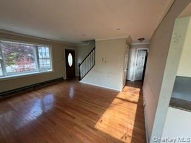 13 Venter Lane, Nanuet, NY 10954