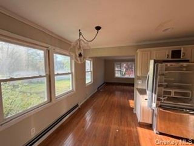 13 Venter Lane, Nanuet, NY 10954
