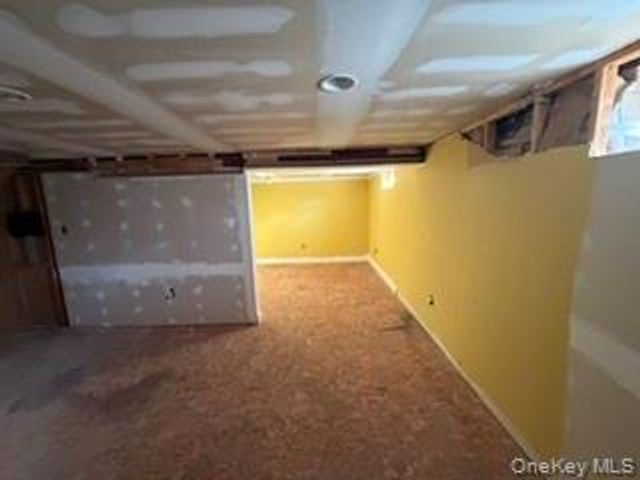 13 Venter Lane, Nanuet, NY 10954