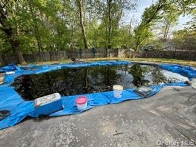 13 Venter Lane, Nanuet, NY 10954