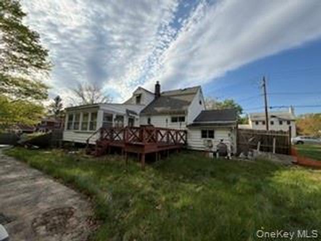 13 Venter Lane, Nanuet, NY 10954
