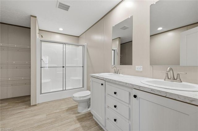 4433 Old US Highway 421, Hamptonville, NC 27020