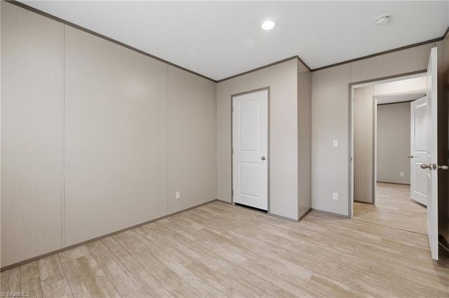 4433 Old US Highway 421, Hamptonville, NC 27020