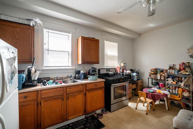 2558 S 6th STREET #2558 A, Milwaukee, WI 53215