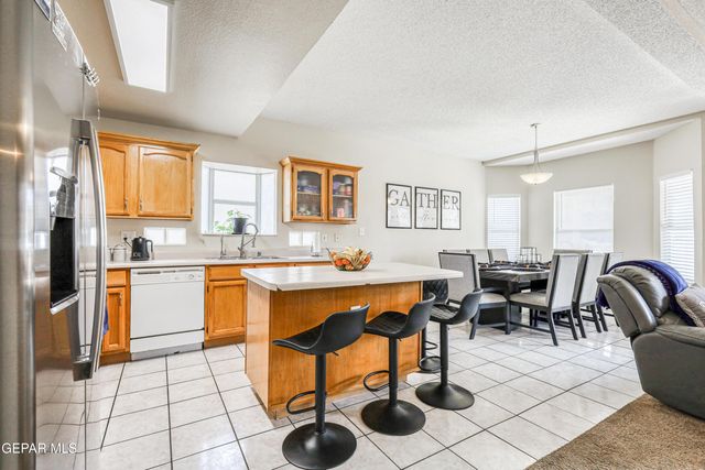 13984 LAGO AZUL Street, Horizon City, TX 79928