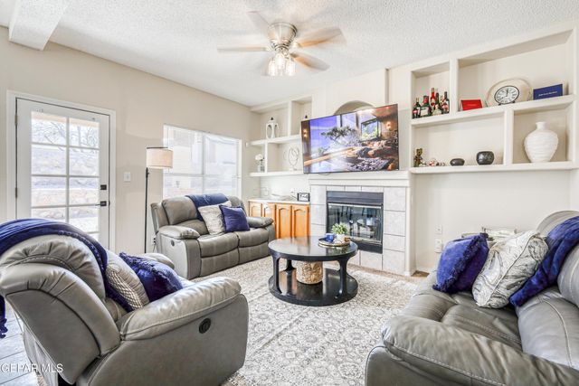 13984 LAGO AZUL Street, Horizon City, TX 79928