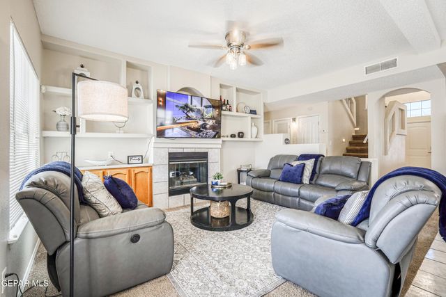 13984 LAGO AZUL Street, Horizon City, TX 79928