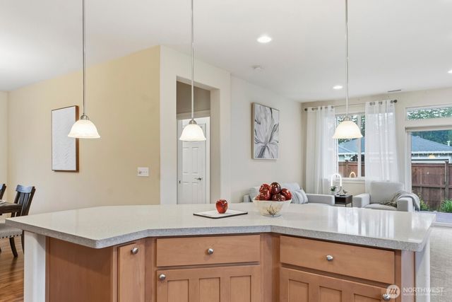 4901 Spokane St NE, Lacey, WA 98516