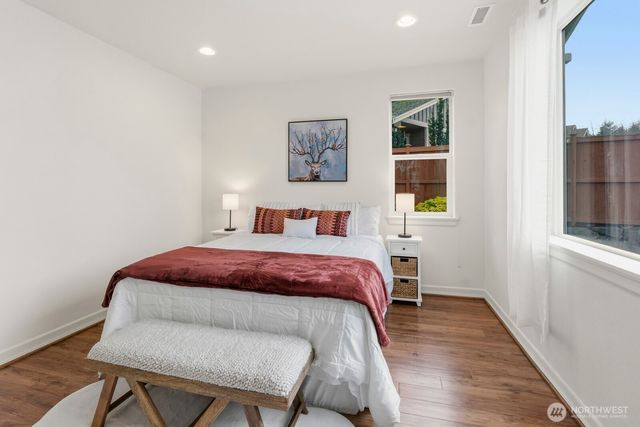 4901 Spokane St NE, Lacey, WA 98516