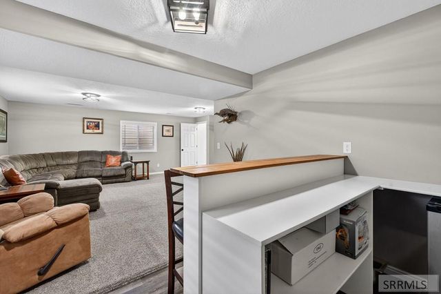 456 Juliette Way, Chubbuck, ID 83202