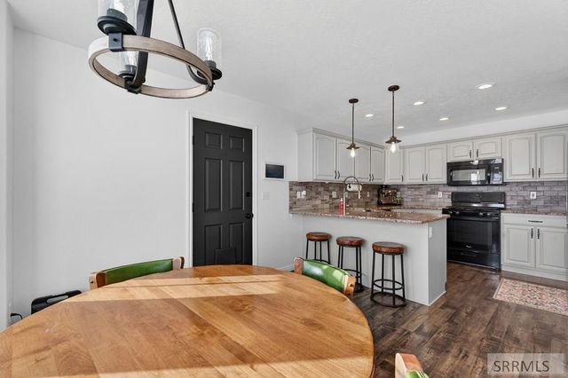 456 Juliette Way, Chubbuck, ID 83202