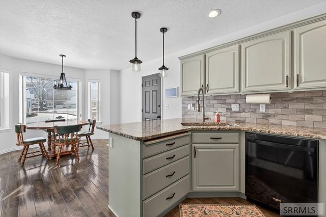 456 Juliette Way, Chubbuck, ID 83202