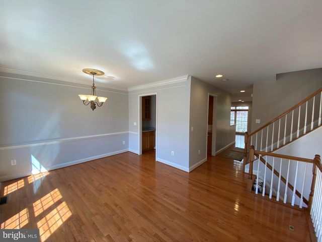 12466 BLISSFUL VALLEY DR, Fairfax, VA 22033